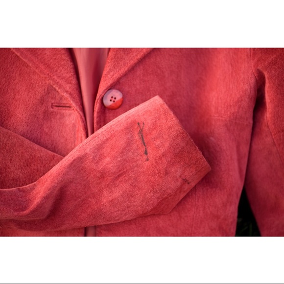 ♥️ Beautiful Wet Seal suede jacket in rust red.♥️ - Picture 9 of 9